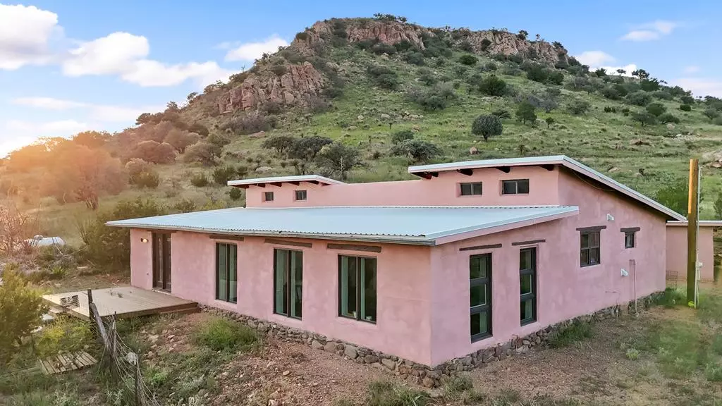 Fort Davis, TX 79734,107 Dave Street