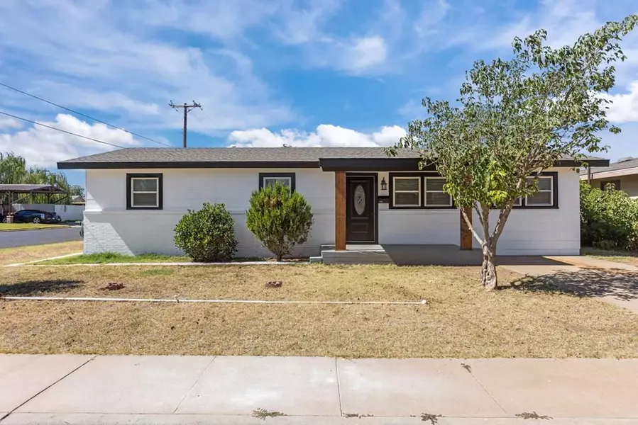 801 2nd St, Andrews, TX 79714