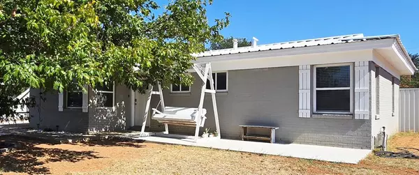 1216 Terrace Dr, Andrews, TX 79714