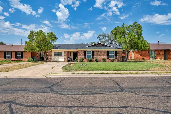 4802 Shadylane Dr, Midland, LA 70703