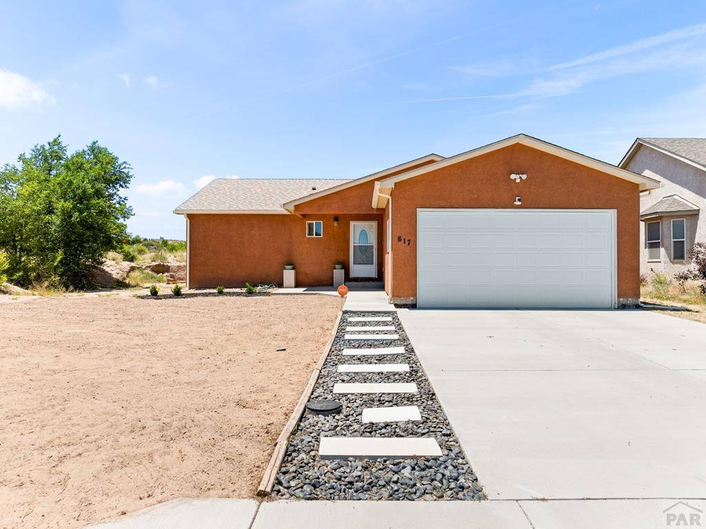 617 Norwood Ave, Pueblo, CO 81001