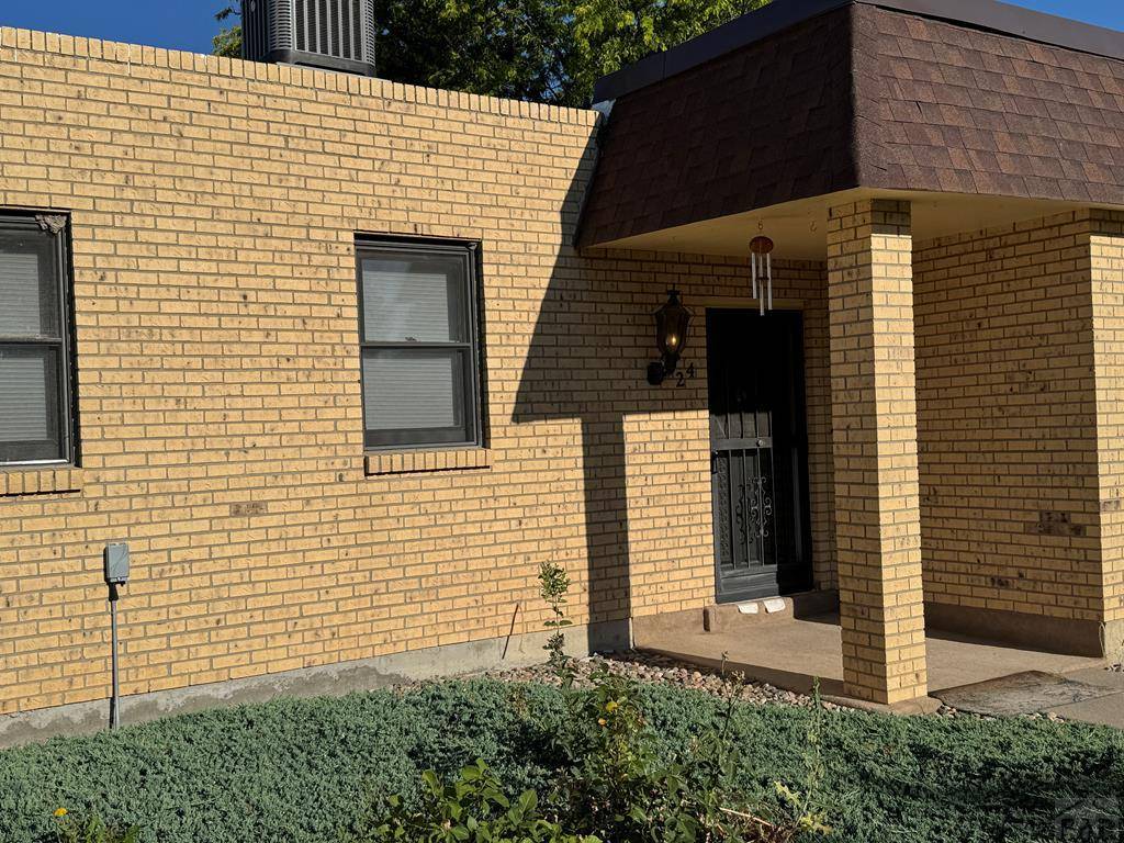 Pueblo, CO 81001,24 Villa Dr