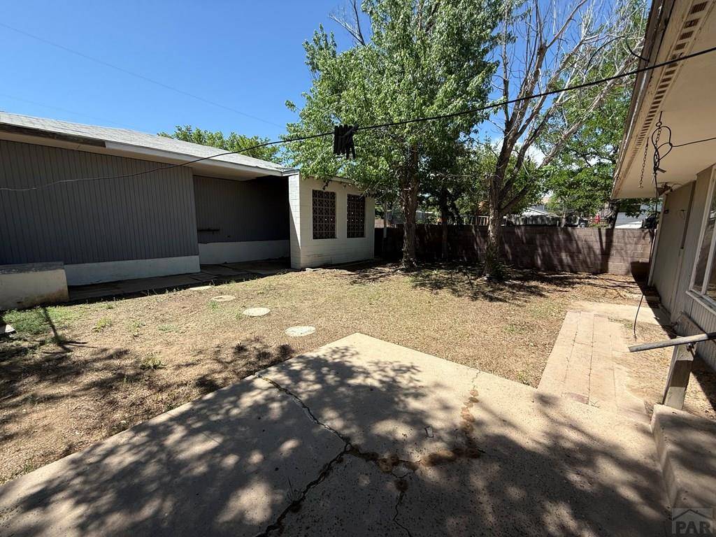 Lamar, CO 81052,6 Mayhew Dr