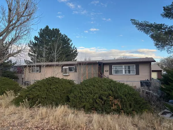812 Byrd Dr, Pueblo West, CO 81007