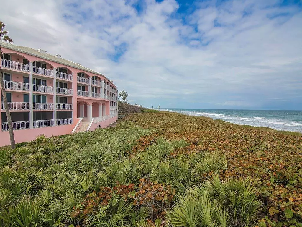 Stuart, FL 34996,1701 NE Ocean Boulevard #305