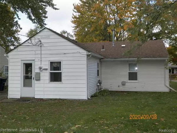 Westland, MI 48186,35621 GLEN ST