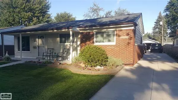 27734 ROY, St. Clair Shores, MI 48081