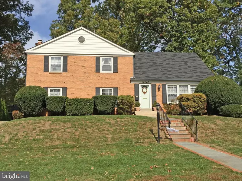 12025 SMOKETREE RD, Potomac, MD 20854