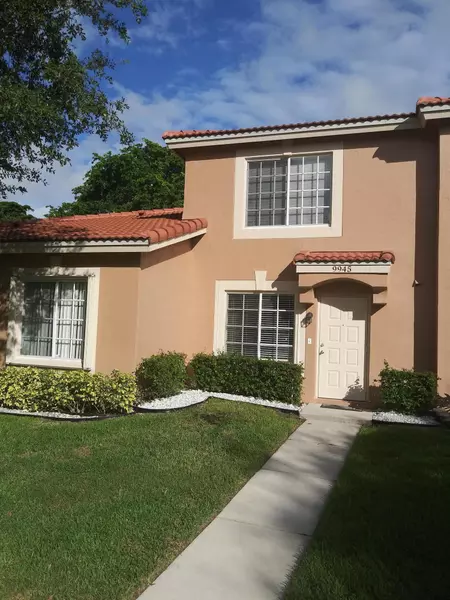 9945 Kamena CIR, Boynton Beach, FL 33436