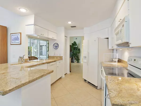 Jupiter, FL 33458,107 E Colony WAY