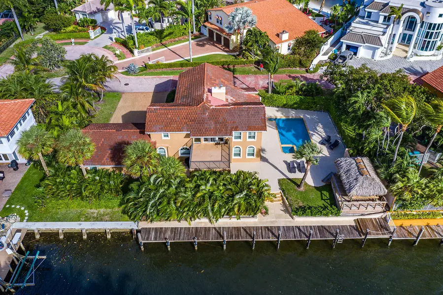 714 Presidential DR, Boynton Beach, FL 33435