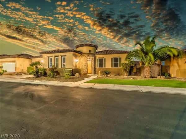 Las Vegas, NV 89113,7184 Adobe Hills Avenue