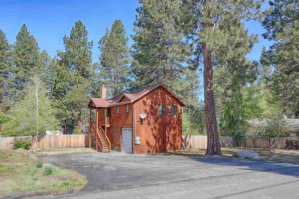 10540 Stuart Staithe, Truckee, CA 96161