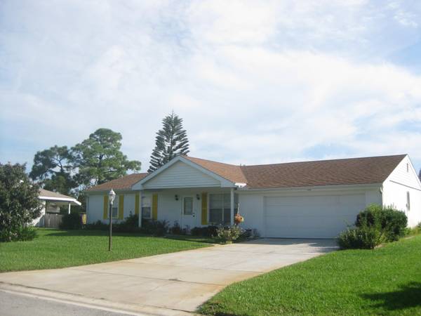 1968 SE Redwing CIR, Port Saint Lucie, FL 34952