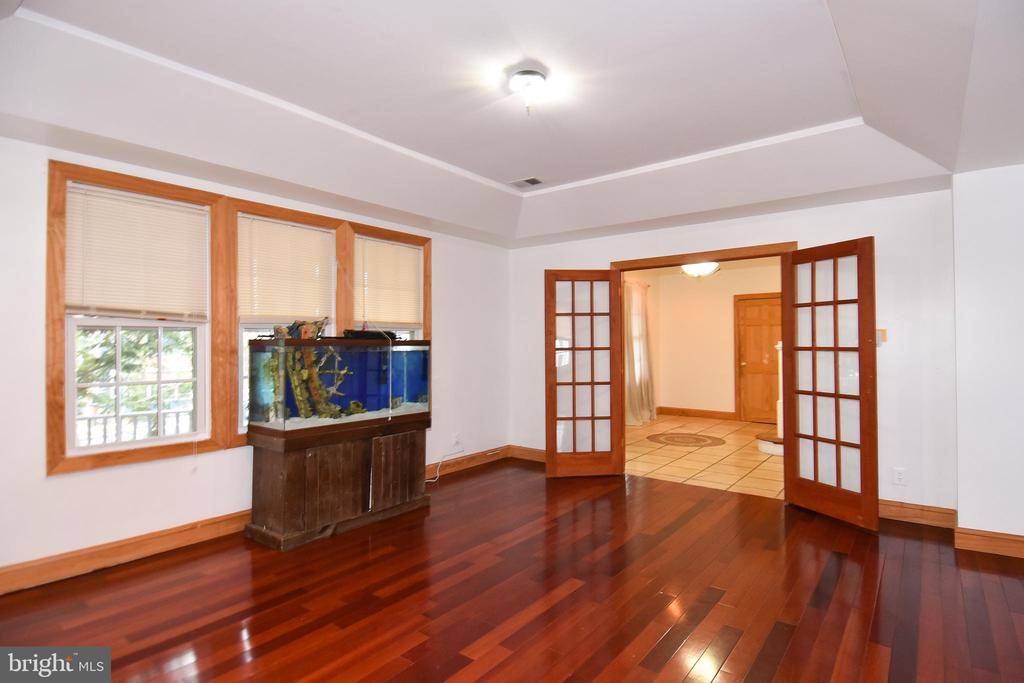 Washington, DC 20019,409 58TH ST NE