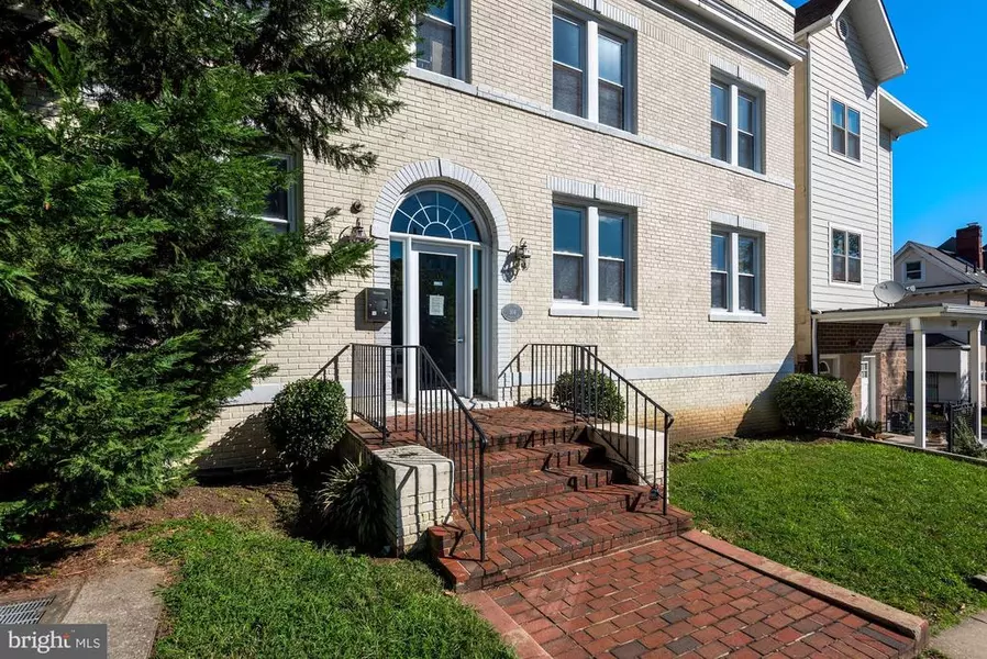 314 V ST NE #203, Washington, DC 20002