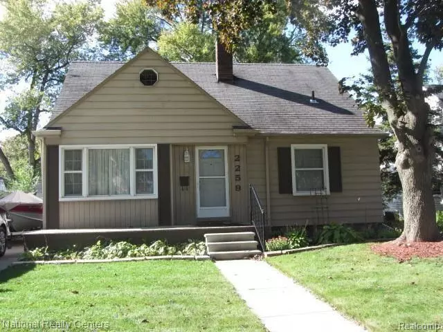 2259 BACON AVE, Berkley, MI 48072