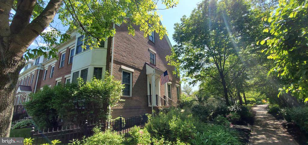 111 ELY CRES, Trenton, NJ 08691
