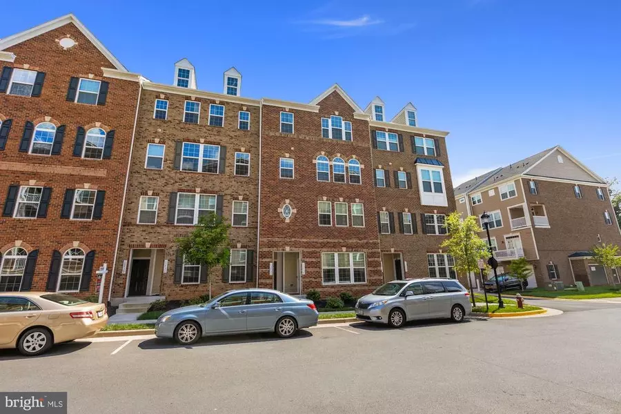 13733 ENDEAVOUR DR #3D, Herndon, VA 20171