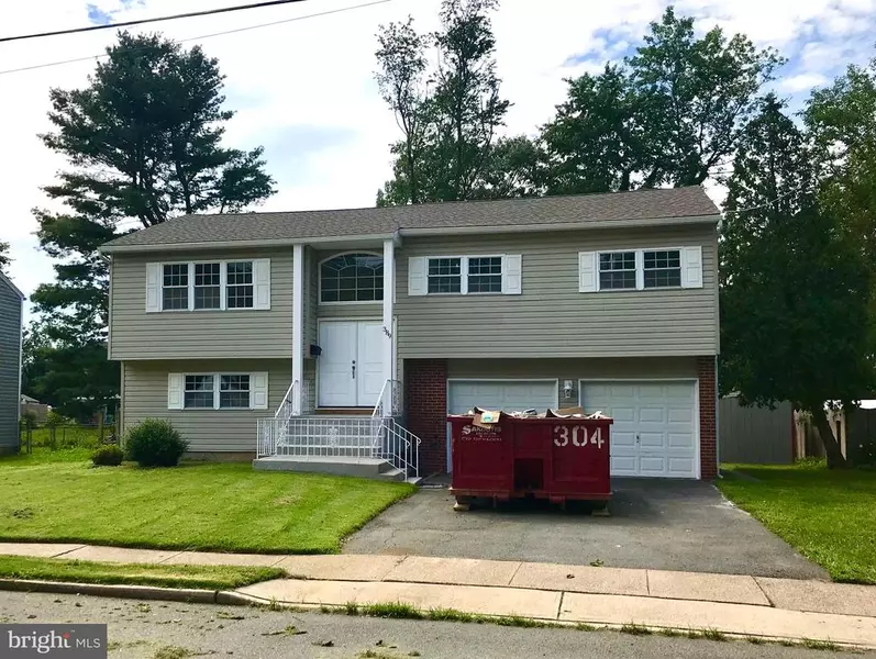 389 REGINA, Hamilton Township, NJ 08629