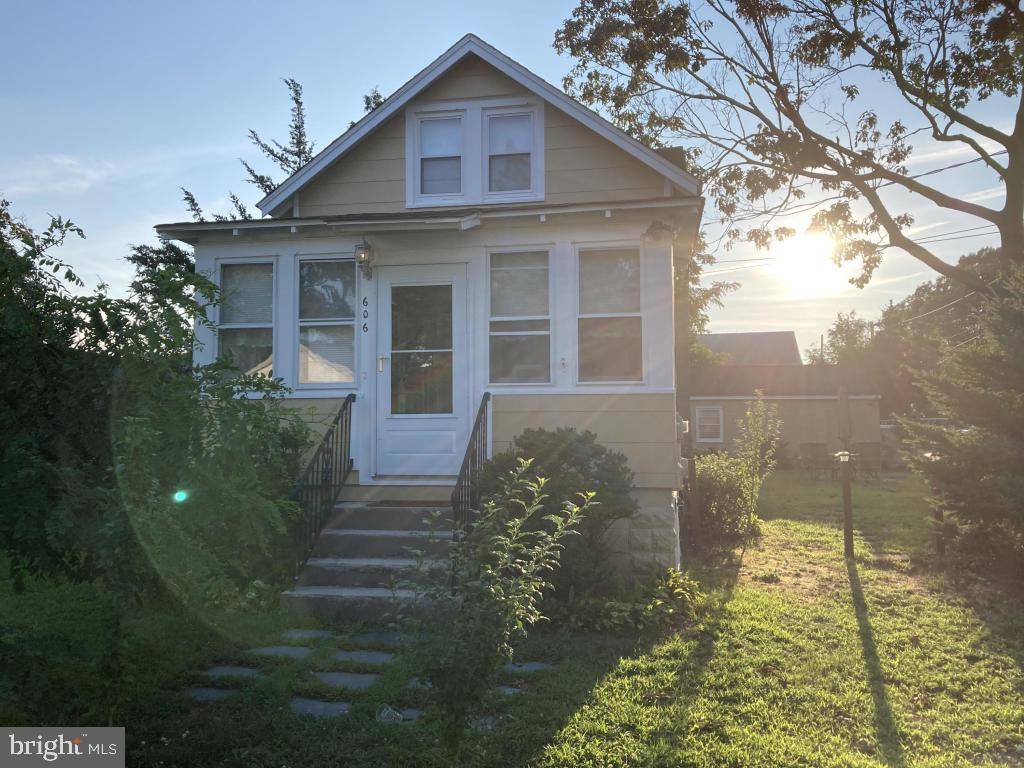 606 ASBURY AVE, Ocean Gate, NJ 08740