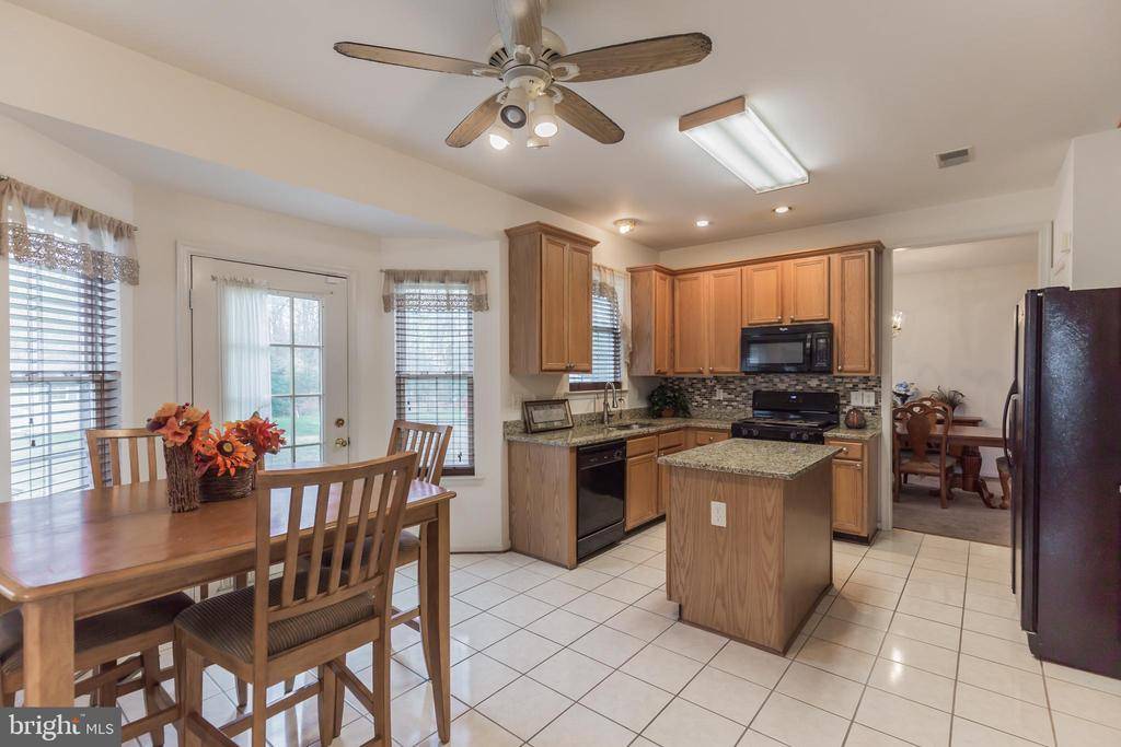 Waldorf, MD 20603,10752 ALYSSA LN