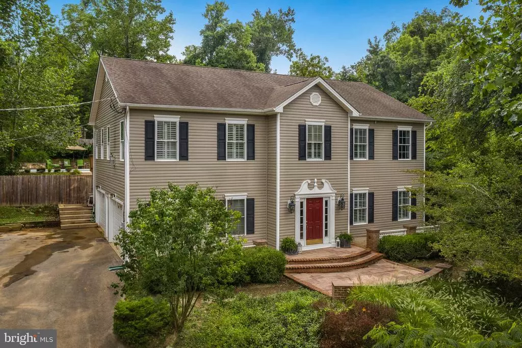 Harpers Ferry, WV 25425,99 RIVER HAVEN