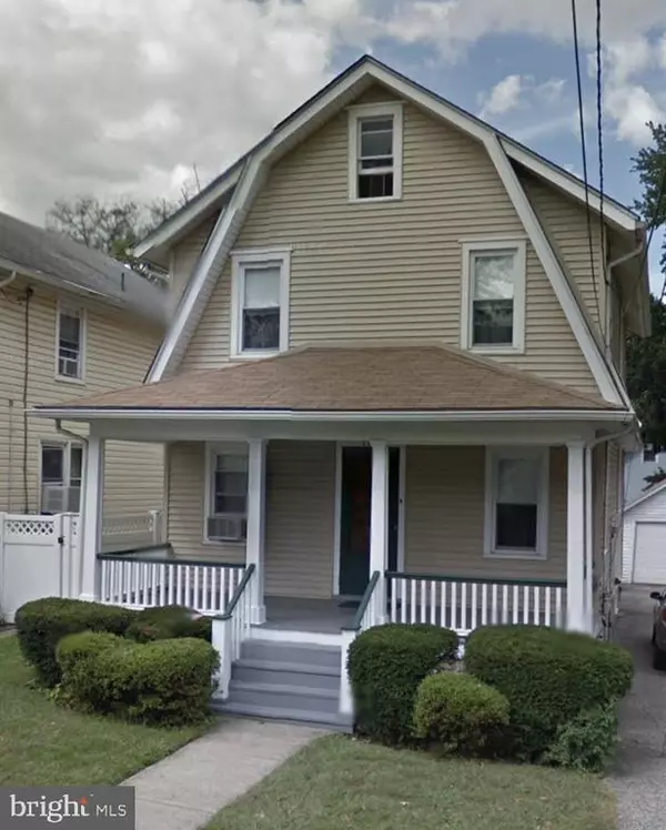 105 E WAYNE TER, Collingswood, NJ 08108