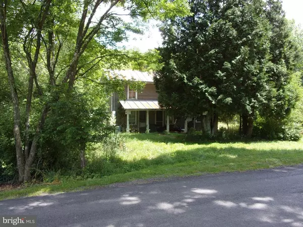 2472 MIDDLE COVE ROAD, Mathias, WV 26812