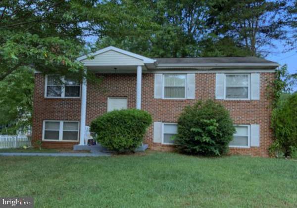 5270 MILES CT, Woodbridge, VA 22193