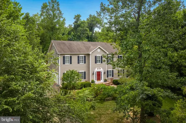 Harpers Ferry, WV 25425,99 RIVER HAVEN