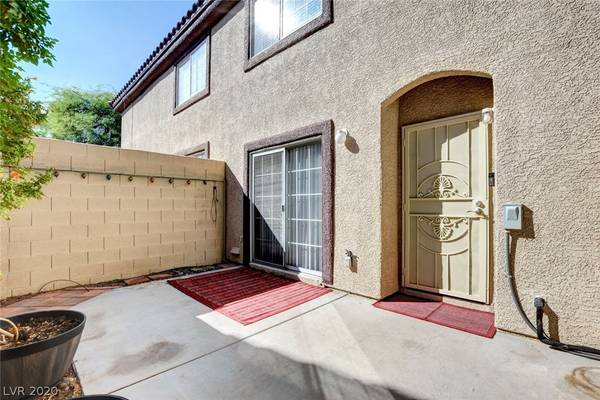 Henderson, NV 89074,2609 Pebblegold Avenue