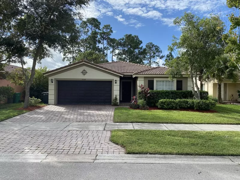 2084 SW Marblehead WAY, Port Saint Lucie, FL 34953