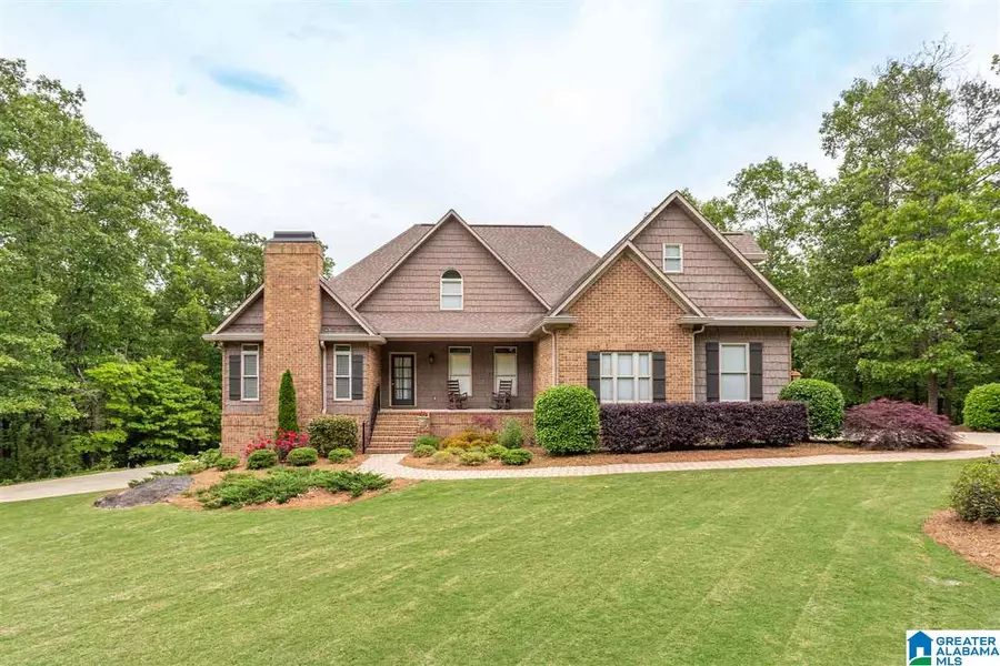 301 OAK LEAF LN, Glencoe, AL 35905