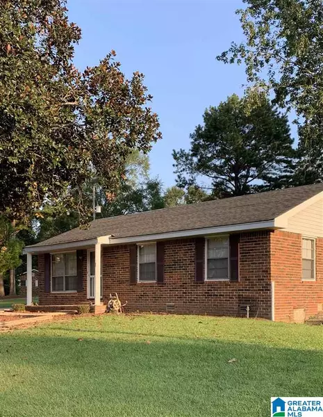 46 EUGENE ST, Jemison, AL 35085