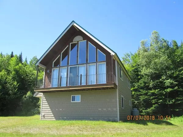 225 Cote DR, Canaan, VT 05903