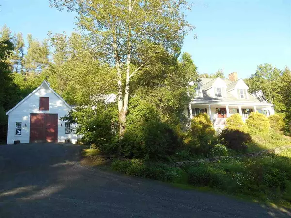 662 Howe Farm RD, Jamaica, VT 05343