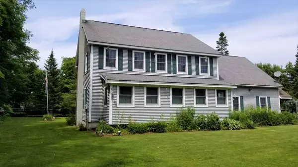 58 Hicks LN, Manchester, VT 05255