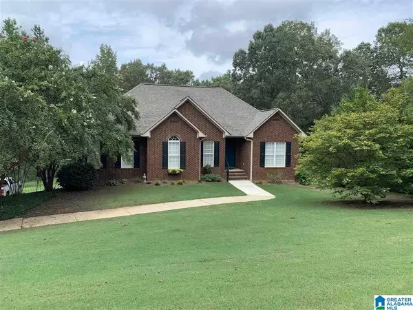 5009 FORREST DR, Pell City, AL 35128