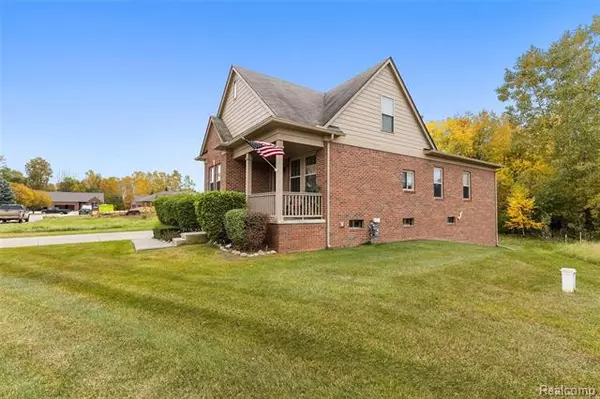 Bruce, MI 48065,12232 TWIN BROOK DR