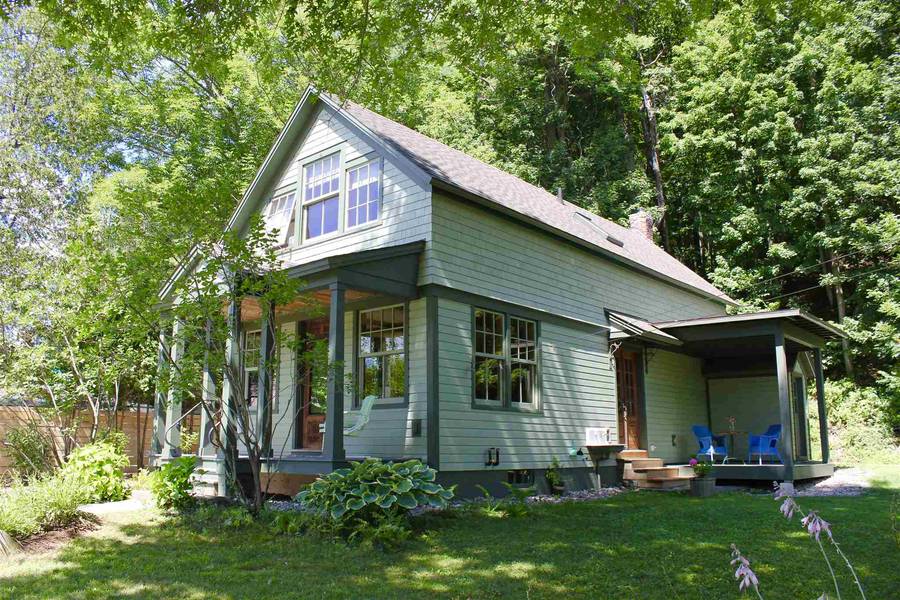 437 Main ST, Cavendish, VT 05153