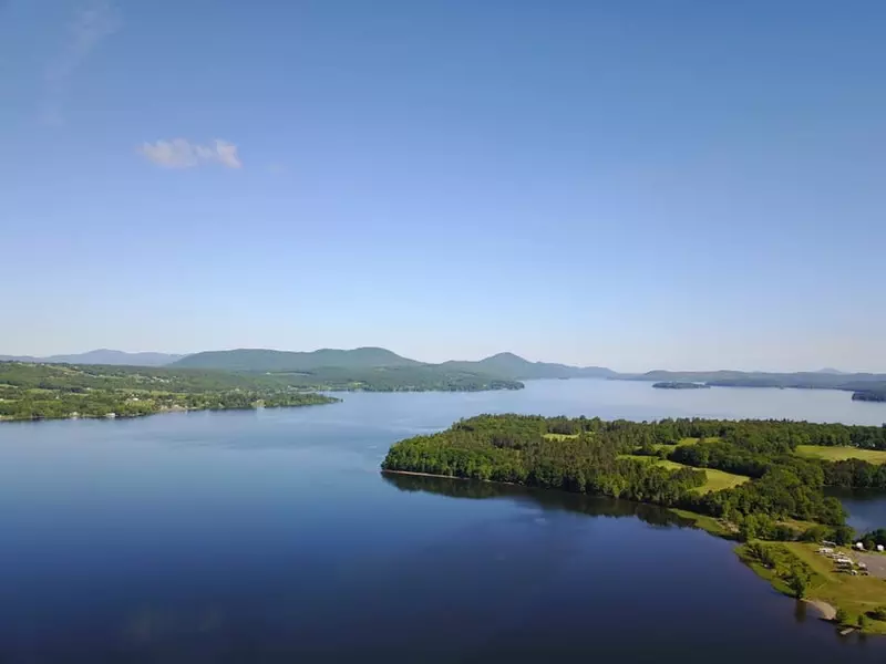 394 Miller WAY, Newport Town, VT 05857