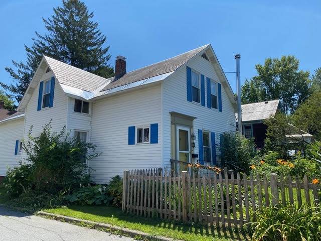104 Central ST, Brattleboro, VT 05301