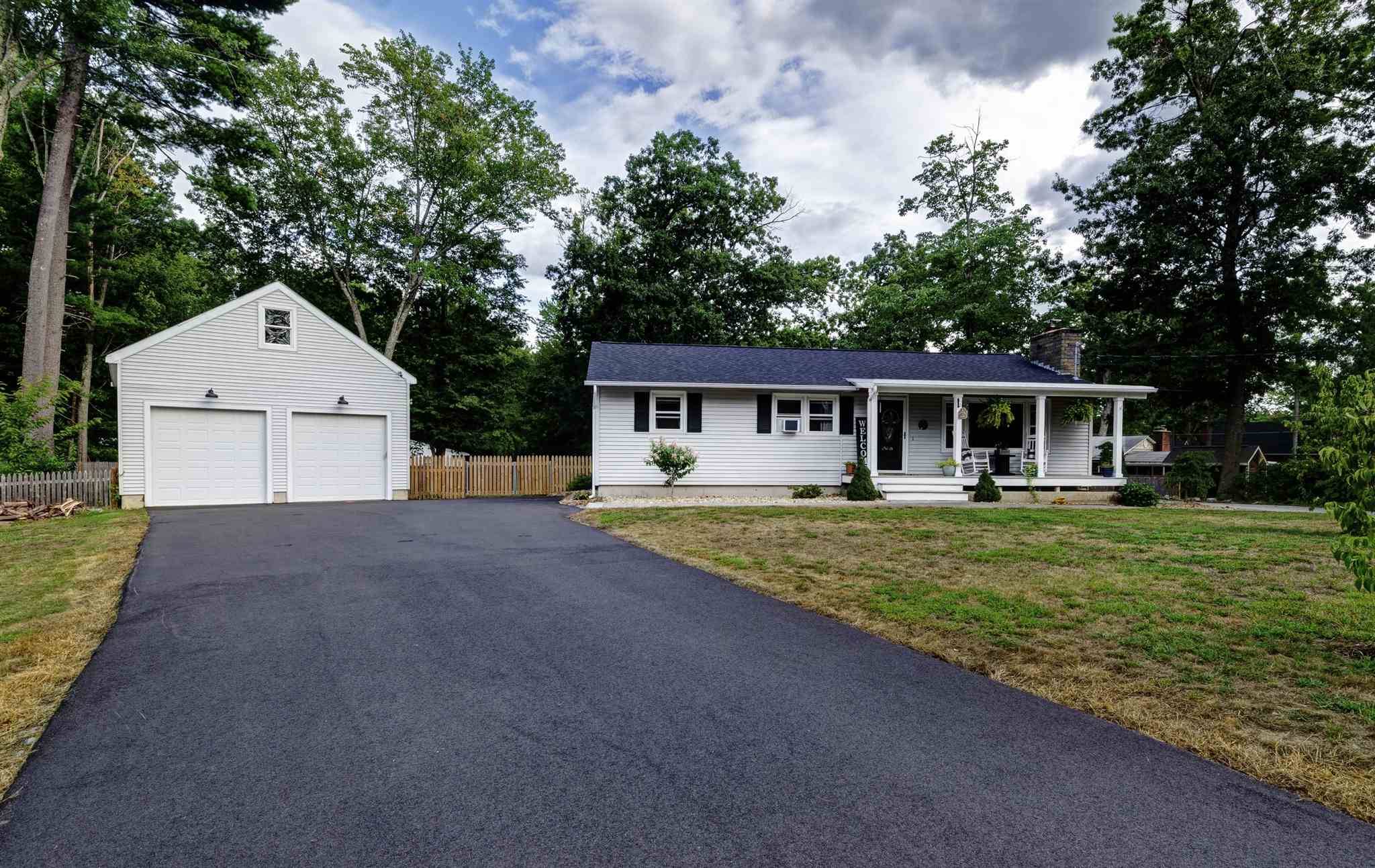 24 Currier RD, Merrimack, NH 03054