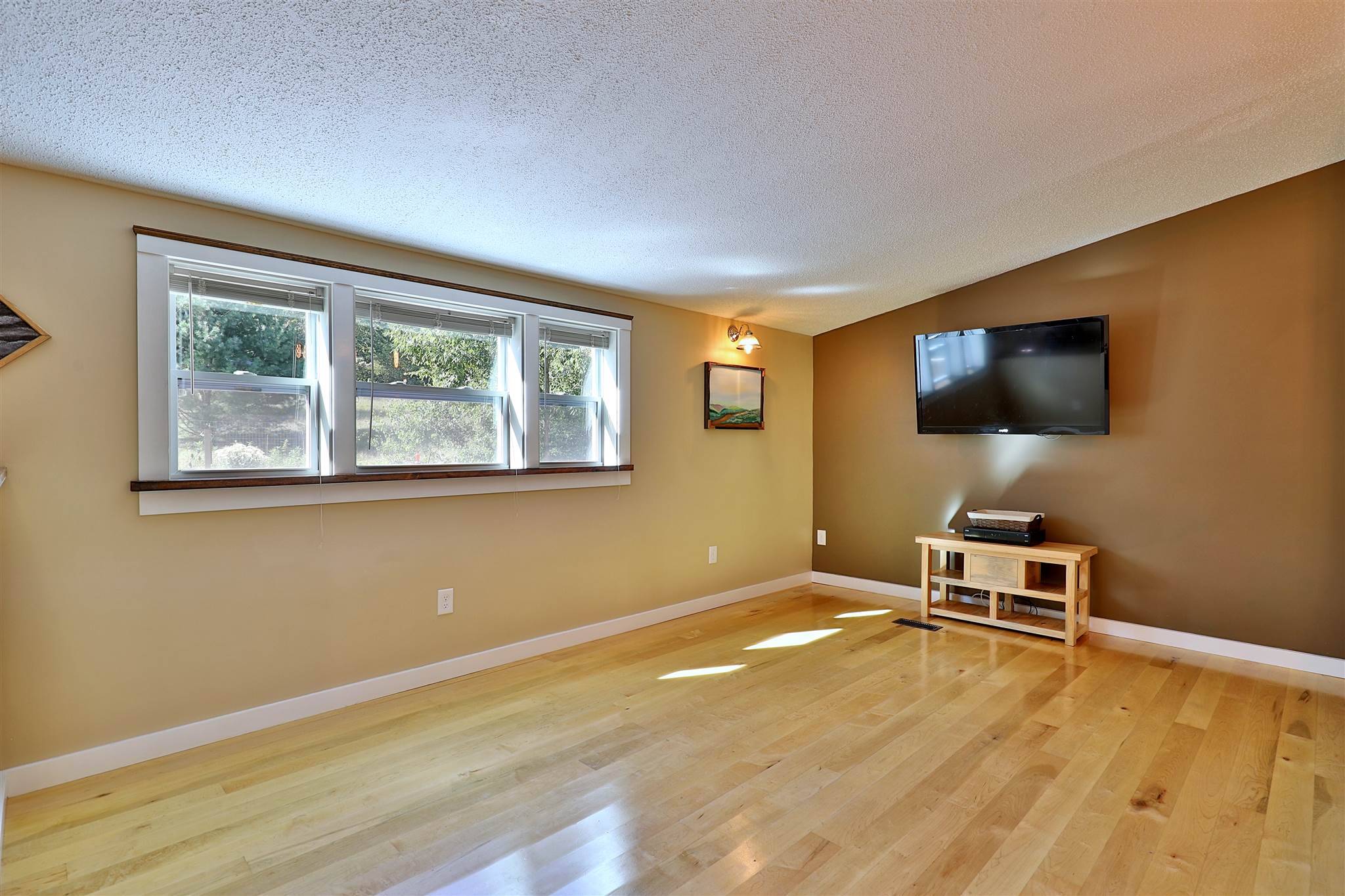 Stockbridge, VT 05772,185 Ranney RD