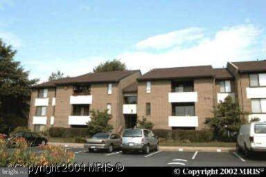 541 FLORIDA AVE #201, Herndon, VA 20170