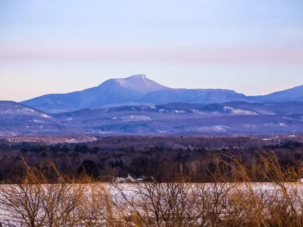 Shelburne, VT 05482,140 South Ridge RD