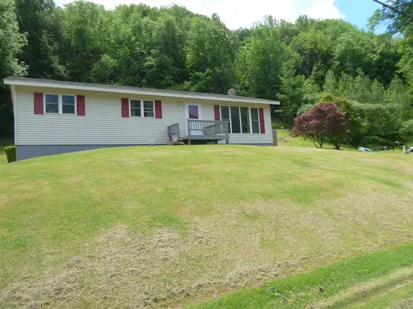 737 Castleton RD, West Rutland, VT 05777