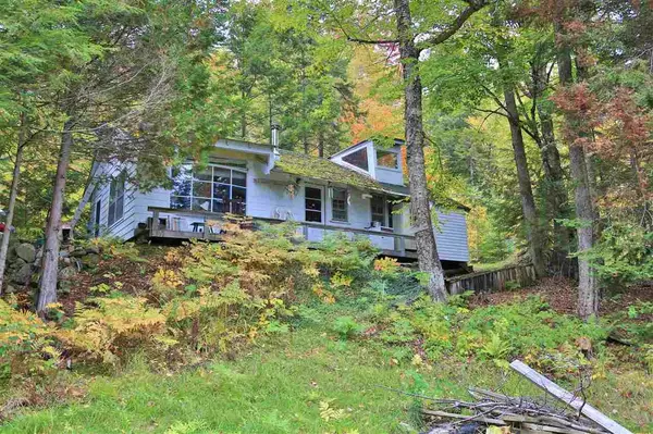 457 West Side Lake RD, Maidstone, VT 05905