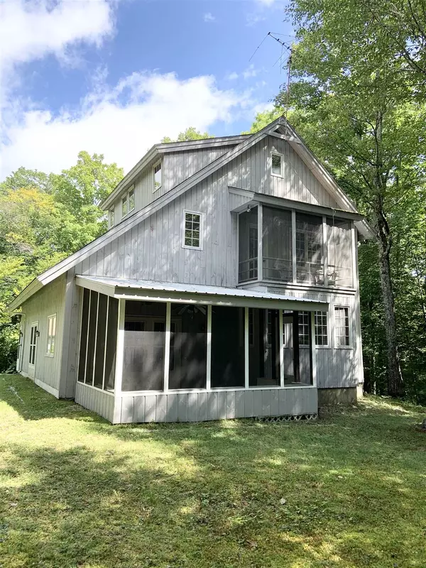 40 Yeaw RD, Dover, VT 05341